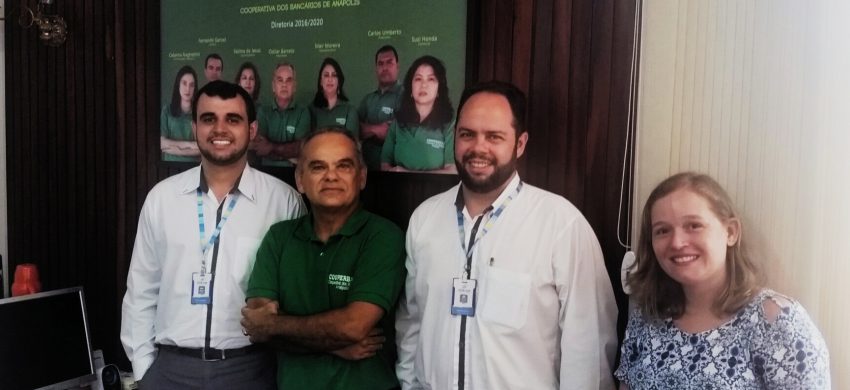 Fotos da visita da OCB (Organização Das Cooperativas Brasileiras) realizada em outubro 2016, na sede da COOPERBANA.